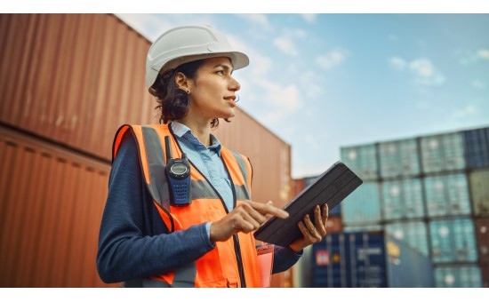 Conferente de Container e Armazéns Gerais